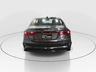 2023 Kia Forte - Photo 6