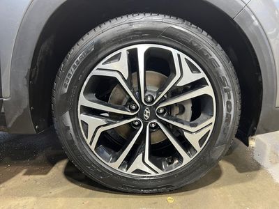 2019 Hyundai Santa Fe — photo 16 view