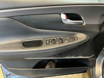 2019 Hyundai Santa Fe — photo 20 view
