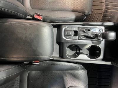 2019 Hyundai Santa Fe — photo 13 view
