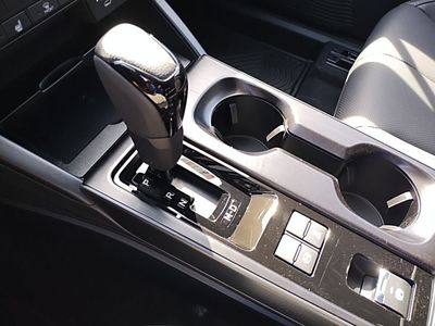 2026 Subaru Outback - Photo 33