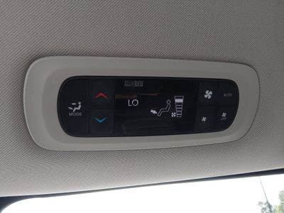 2023 Chrysler Pacifica - Photo 21
