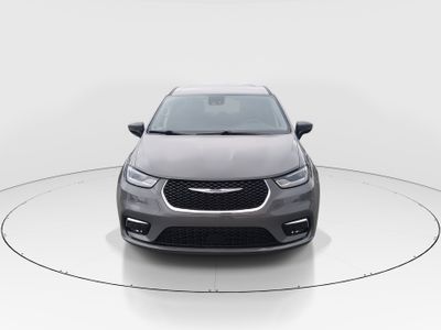 2023 Chrysler Pacifica - Photo 2