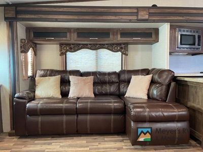 2016 Keystone RV Cougar - Photo 7