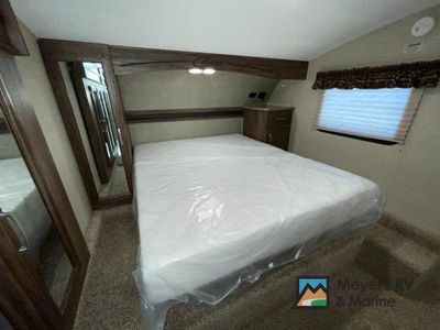 2016 Keystone RV Cougar - Photo 24