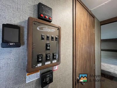 2016 Keystone RV Cougar - Photo 30