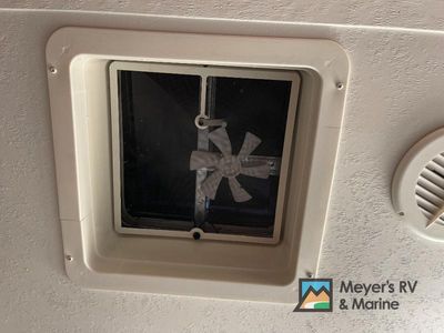2016 Keystone RV Cougar - Photo 33