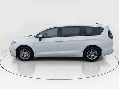 2023 Chrysler Pacifica — interior view