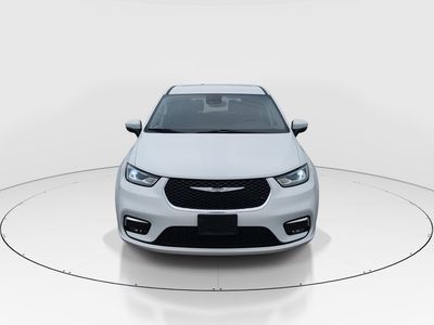 2023 Chrysler Pacifica — side profile view