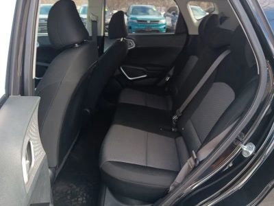 2023 Kia Soul LX - Photo 24