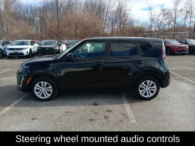 2023 Kia Soul LX - Photo 8