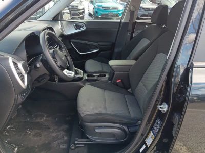 2023 Kia Soul LX - Photo 15