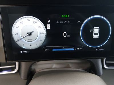 2024 Hyundai Elantra — photo 14 view
