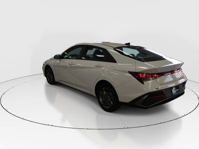 2024 Hyundai Elantra — detail view