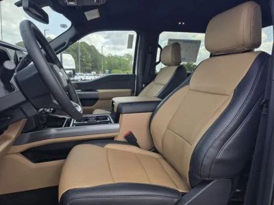 2026 Ford Super Duty - Photo 13