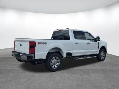 2026 Ford Super Duty - Photo 2