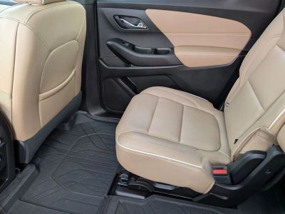 2023 Chevrolet Traverse - Photo 11
