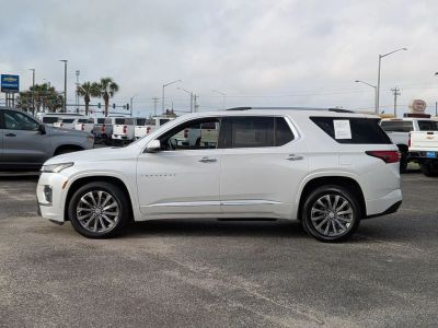 2023 Chevrolet Traverse - Photo 2