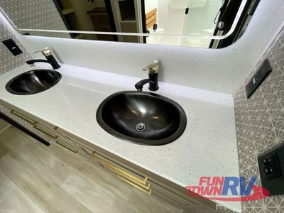 2026 Forest River RV Wildwood Heritage Glen - Photo 33