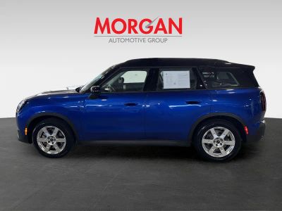 2025 MINI Cooper S Countryman — detail view