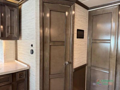 2025 Newmar Ventana — photo 49 view