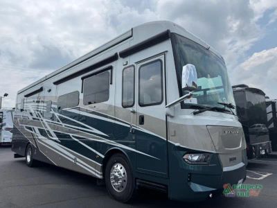 2025 Newmar Ventana in CUSTOM — front three-quarter view