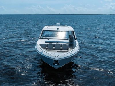 2025 Cruisers Yachts 50 GLS - Photo 5