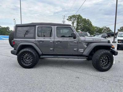 2020 Jeep Wrangler - Photo 2