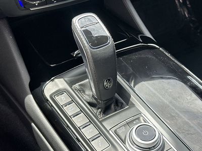 2022 Maserati Levante - Photo 22