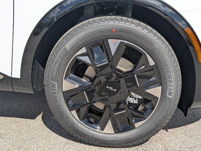 2026 Kia Sportage — photo 11 view
