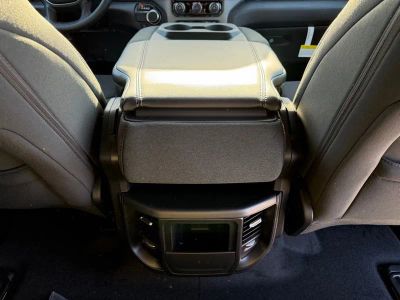 2026 Ram 1500 — photo 32 view