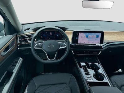 2026 Volkswagen Atlas — photo 17 view