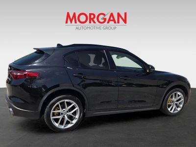 2019 Alfa Romeo Stelvio — detail view