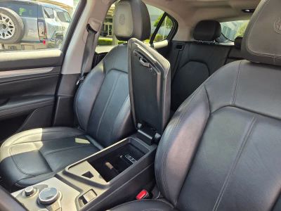 2019 Alfa Romeo Stelvio — photo 20 view