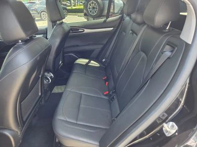 2019 Alfa Romeo Stelvio — photo 22 view
