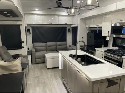 2026 Jayco Pinnacle - Photo 8