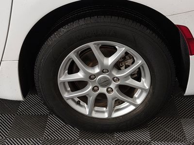 2023 Chrysler Voyager - Photo 10