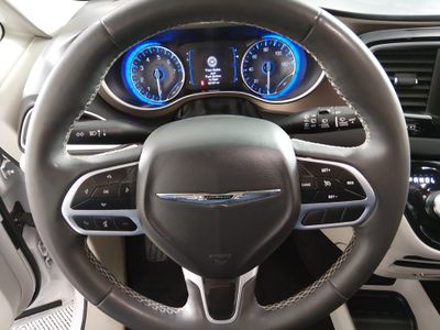 2023 Chrysler Voyager - Photo 12