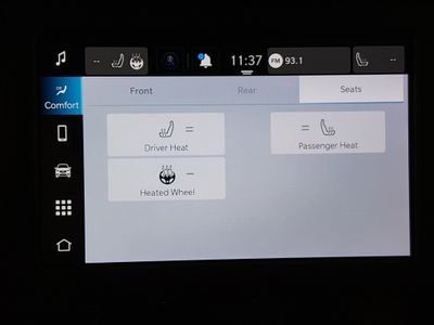 2023 Chrysler Voyager - Photo 18