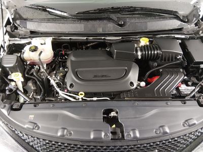 2023 Chrysler Voyager - Photo 9