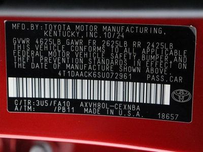 2025 Toyota Camry FWD - Photo 40