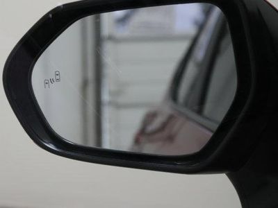 2025 Toyota Camry FWD - Photo 21