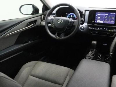 2025 Toyota Camry FWD - Photo 30