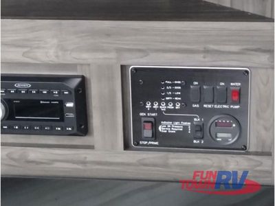 2025 Keystone RV Fuzion Impact Edition - Photo 32