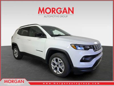 2026 Jeep Compass Latitude in White/off-white — front three-quarter view