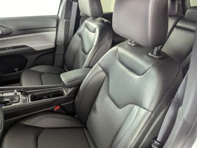 2026 Jeep Compass — photo 11 view