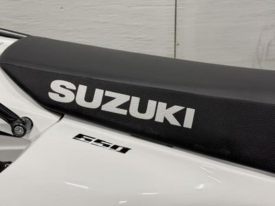 2026 Suzuki DR650S - Photo 17