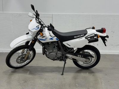 2026 Suzuki DR650S - Photo 7
