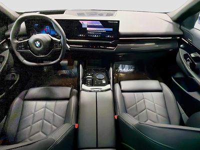 2026 BMW 5 Series - Photo 15