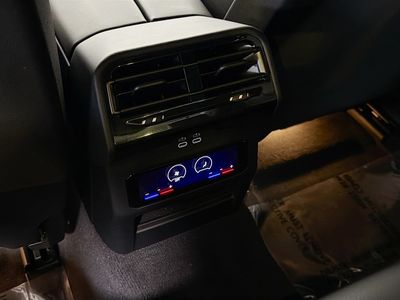 2026 BMW 5 Series - Photo 19
